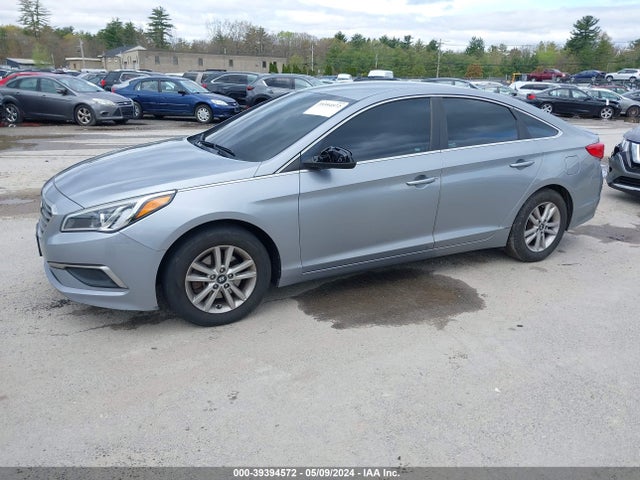 Hyundai SONATA SE 2016 5NPE24AF7GH343394 Image 2