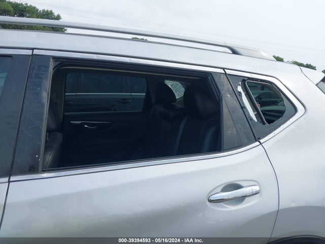 Nissan Rogue Sl 2019 5N1AT2MT0KC820443 Image 18