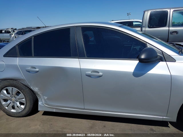 Chevrolet Cruze Ls Auto 2015 1G1PA5SH4F7189062 Image 13