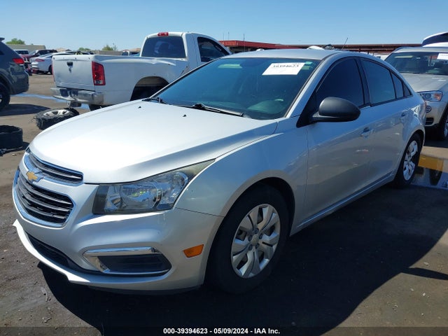 Chevrolet Cruze Ls Auto 2015 1G1PA5SH4F7189062 Image 2