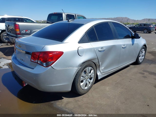 Chevrolet Cruze Ls Auto 2015 1G1PA5SH4F7189062 Image 4