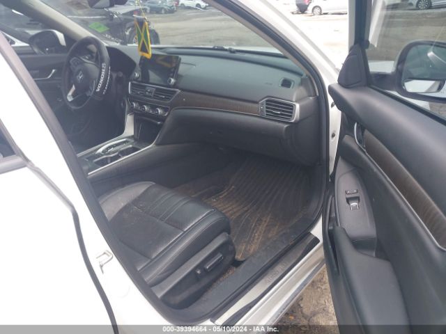 1HGCV2F97KA035326 Honda Accord Touring 2.0t