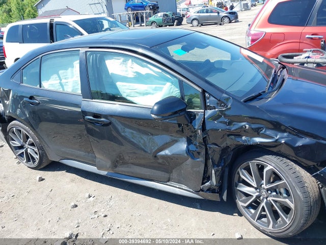 JTDP4MCE4NJ088053 Toyota COROLLA SE