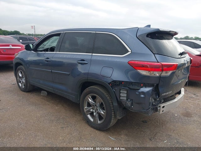 Toyota Highlander Limited Platinum 2018 5TDYZRFH6JS286252 Image 3
