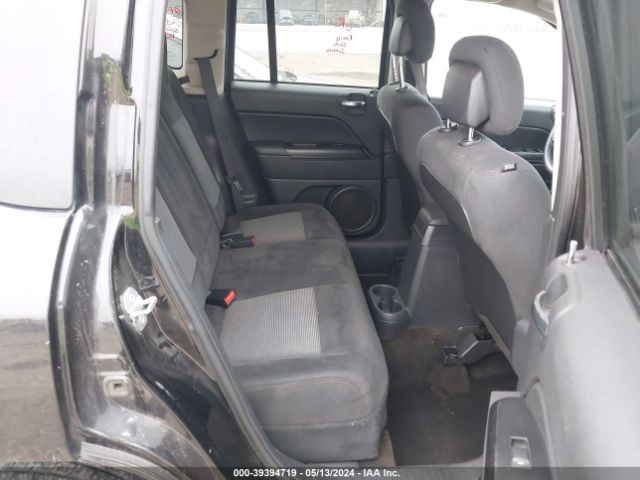 1C4NJCBAXGD512765 Jeep Compass Sport