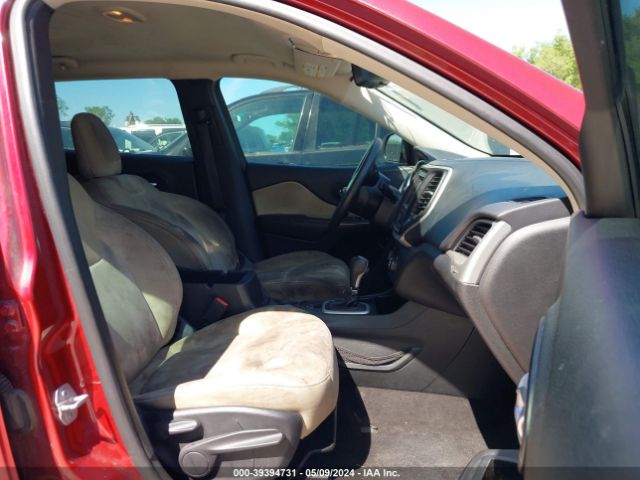 1C4PJLAB7FW731429 Jeep Cherokee Sport