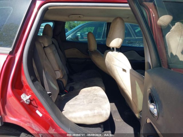 1C4PJLAB7FW731429 Jeep Cherokee Sport