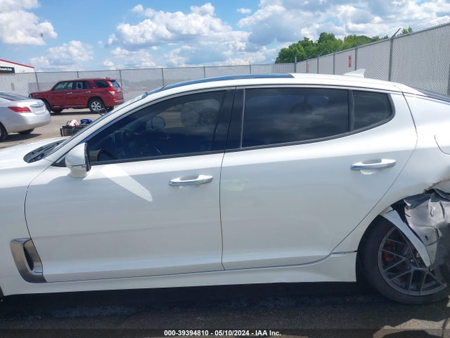 KIA Stinger Premium 2018 KNAE25LA9J6015576 Image 14