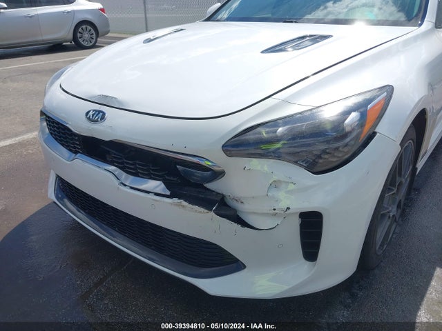 KIA Stinger Premium 2018 KNAE25LA9J6015576 Image 17