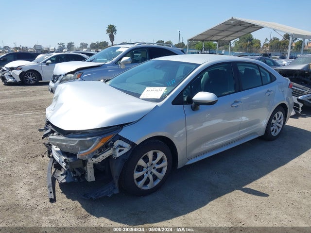 Toyota COROLLA LE 2021 5YFEPMAE3MP224328 Image 2