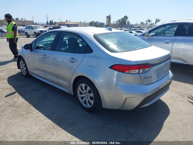 Toyota COROLLA LE 2021 5YFEPMAE3MP224328 Image 3