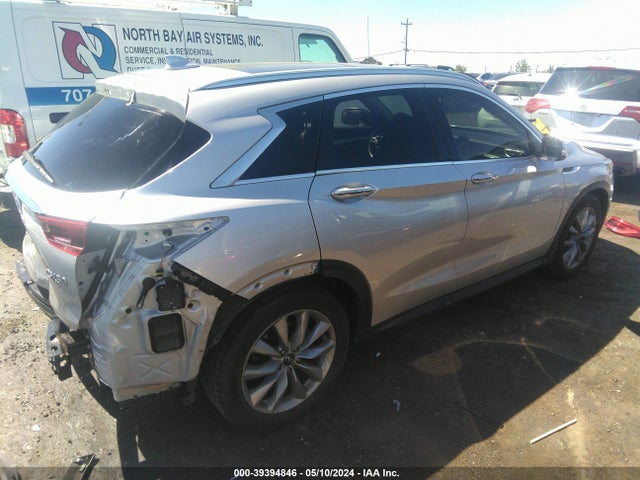 3PCAJ5M3XLF117254 Infiniti Qx50 Luxe Awd