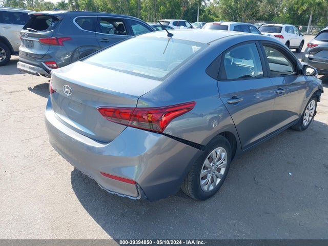 Hyundai ACCENT SE 2018 3KPC24A36JE028093 Image 4