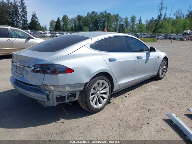 Tesla Model S 60/70/75/85 2016 5YJSA1E17GF147960 Image 4