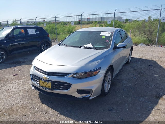 Chevrolet MALIBU LT 2018 1G1ZD5STXJF132867 Image 2
