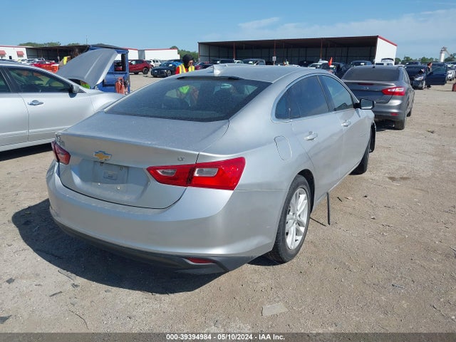 Chevrolet MALIBU LT 2018 1G1ZD5STXJF132867 Image 4