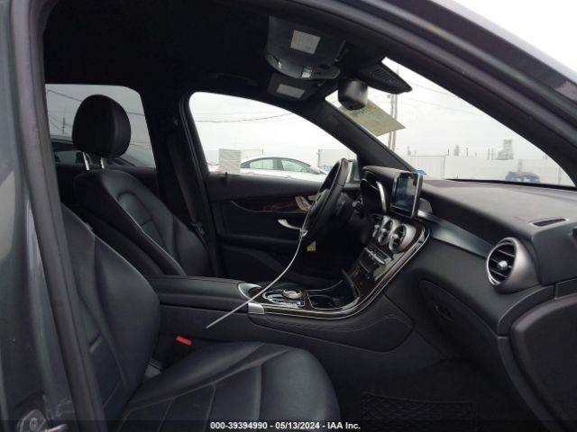 WDC0G4JB1JV068714 Mercedes-Benz GLC 300
