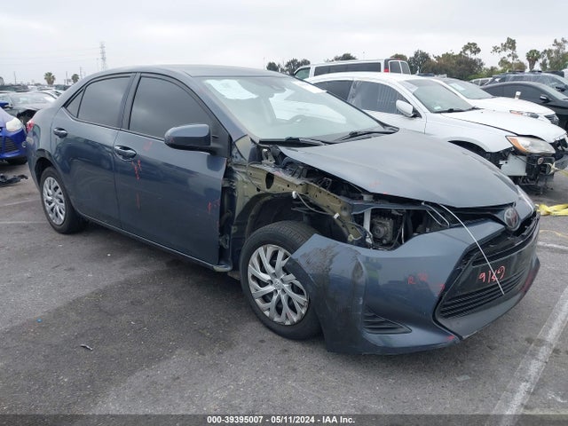 Toyota COROLLA LE 2019 5YFBURHE4KP906775 Image 1