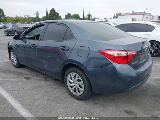 Toyota COROLLA LE 2019 5YFBURHE4KP906775 Image 3