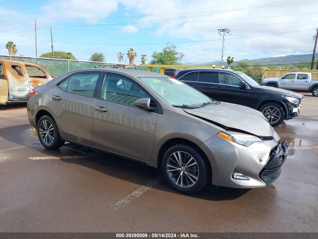 Toyota COROLLA LE 2017 5YFBURHE8HP709942 zdjęcie główne