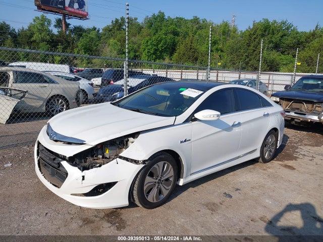Hyundai Sonata Hybrid Limited 2015 KMHEC4A4XFA119436 Image 2