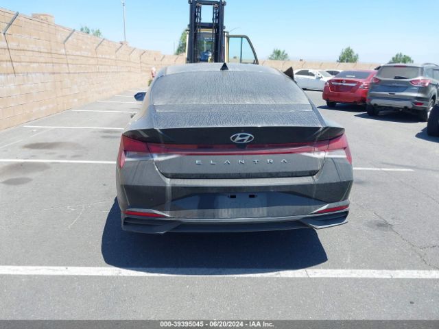 5NPLS4AGXNH054894 Hyundai ELANTRA SEL