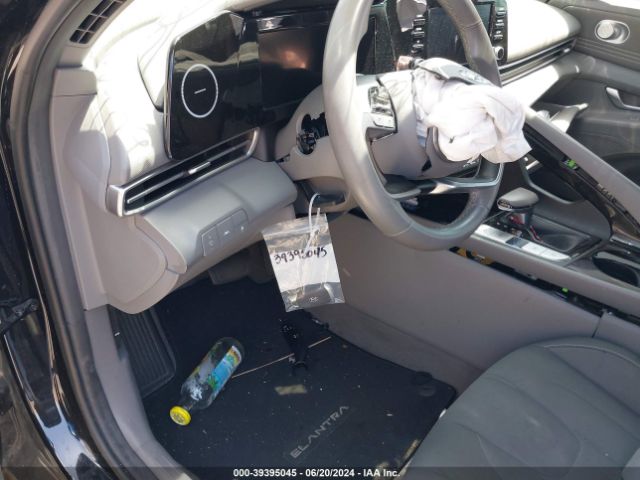 5NPLS4AGXNH054894 Hyundai ELANTRA SEL