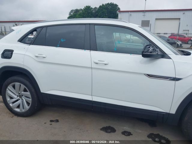 1V2JC2CA7NC225581 Volkswagen Atlas Cross Sport 2.0t Se W/technology