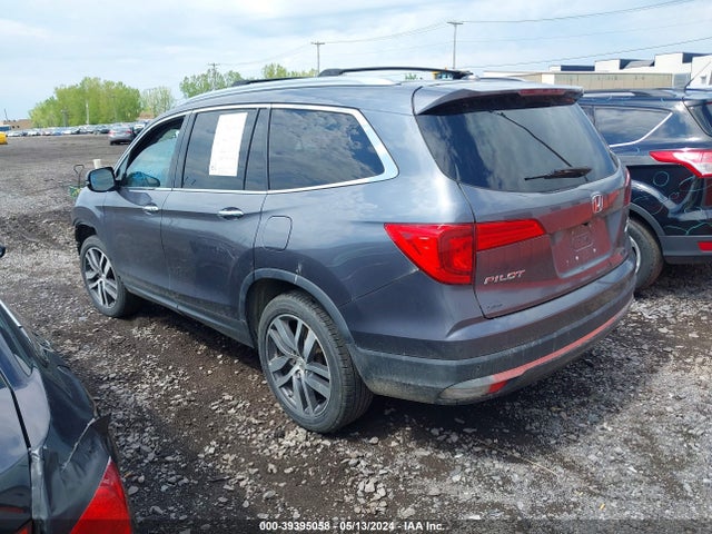 Honda Pilot Touring 2016 5FNYF6H92GB025517 Image 3