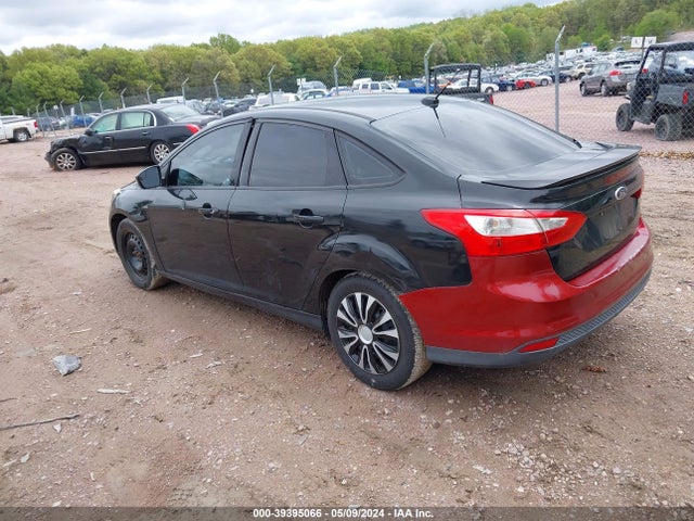 Ford FOCUS SE 2014 1FADP3F24EL139020 Image 3