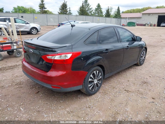 Ford FOCUS SE 2014 1FADP3F24EL139020 Image 4