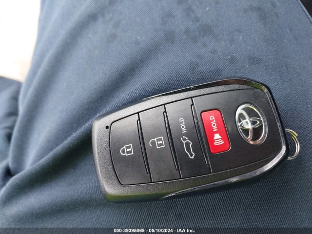 Toyota Venza Xle 2023 JTEAAAAH2PJ149232 Image 11