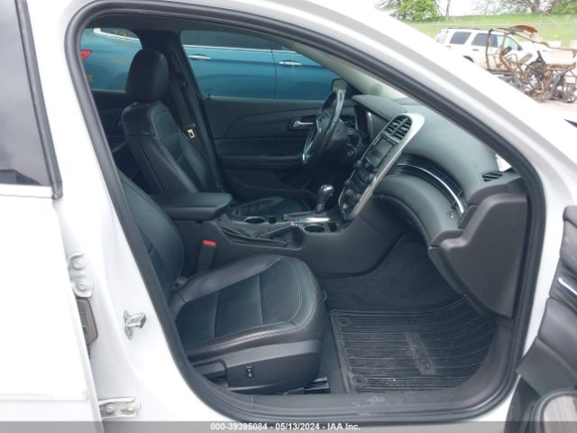 1G11D5SL2FU150537 Chevrolet MALIBU 2LT