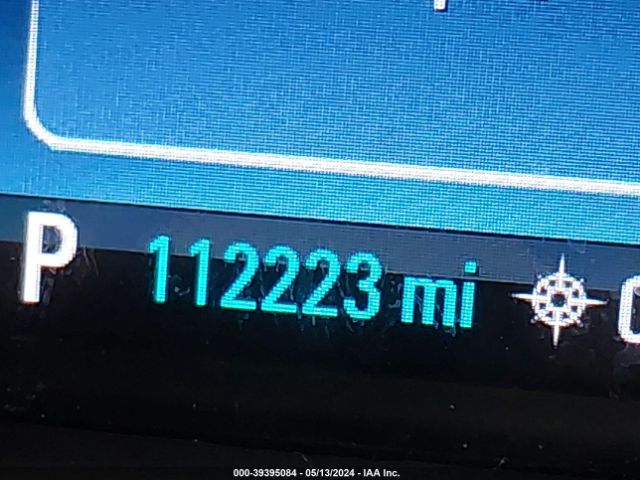 1G11D5SL2FU150537 Chevrolet MALIBU 2LT