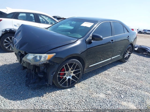 Toyota CAMRY SE 2014 4T1BF1FK2EU439430 Image 2