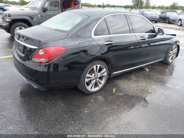 WDDWF4JB8JR391157 Mercedes-Benz C 300