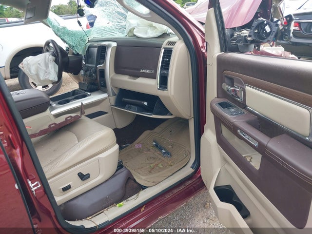 1C6RR7NT6HS503063 RAM 1500 Laramie  4x4 5'7 Box