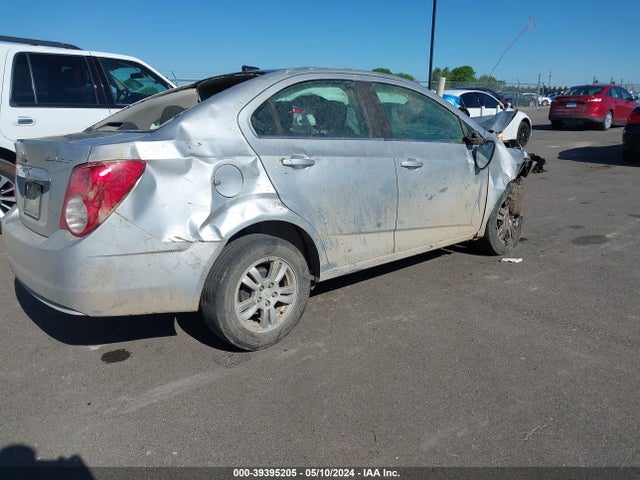 Chevrolet Sonic Lt Auto 2014 1G1JC5SH3E4138071 Image 4