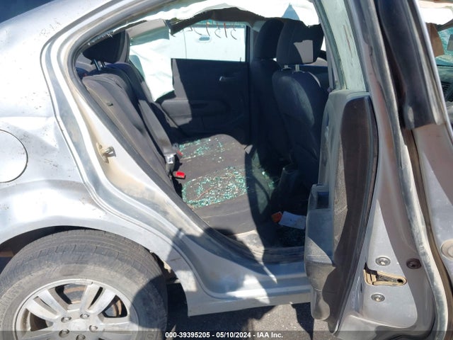 Chevrolet Sonic Lt Auto 2014 1G1JC5SH3E4138071 Image 8