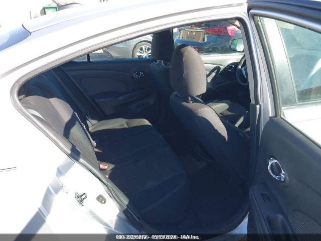 3N1CN7AP5FL806594 Nissan Versa 1.6 Sl
