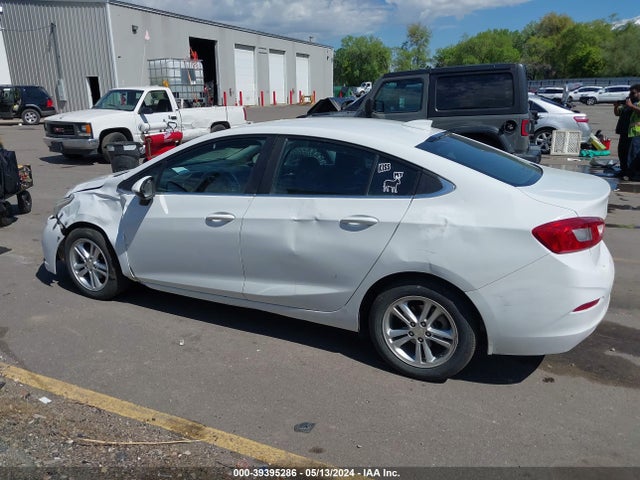 Chevrolet Cruze Lt Auto 2018 1G1BE5SM9J7111798 Image 14