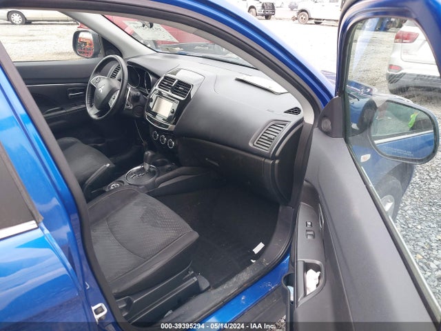 4A4AR4AU0FE051599 Mitsubishi Outlander Sport Se
