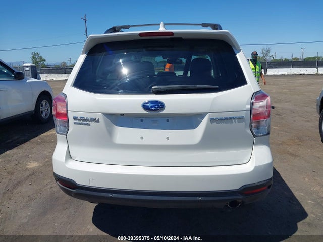 Subaru Forester 2.5i Limited 2018 JF2SJARC7JH560109 Image 16
