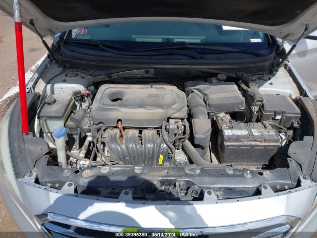 5NPE24AF5FH188875 Hyundai SONATA SE