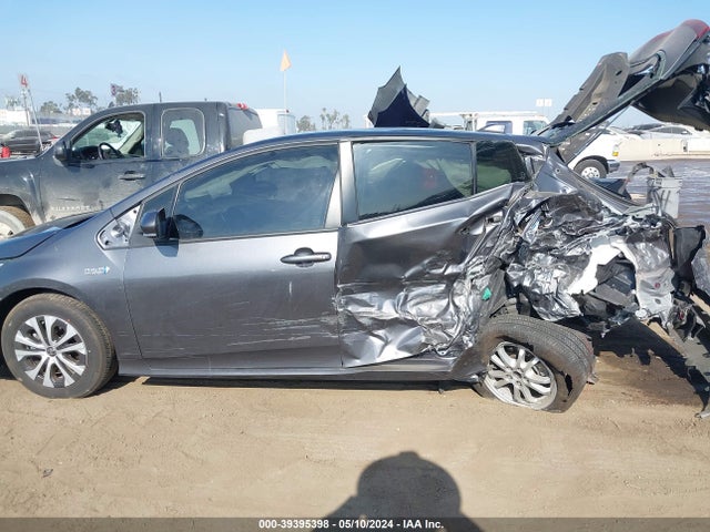 Toyota Prius Prime Le 2022 JTDKAMFPXN3217059 Image 14