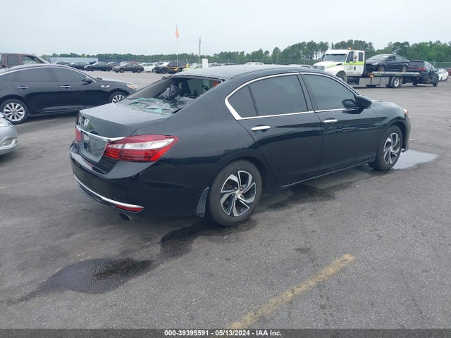 Honda ACCORD LX 2017 1HGCR2F39HA166637 Image 4