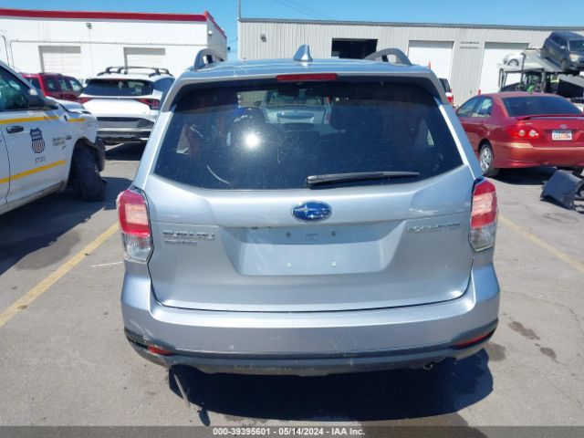 JF2SJAEC8JH477259 Subaru Forester 2.5i Premium