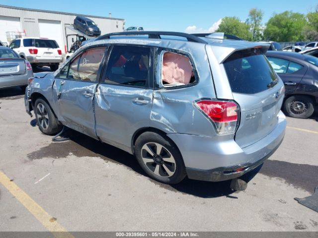 JF2SJAEC8JH477259 Subaru Forester 2.5i Premium