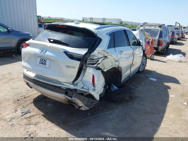 3PCAJ5M1XKF101584 Infiniti QX50