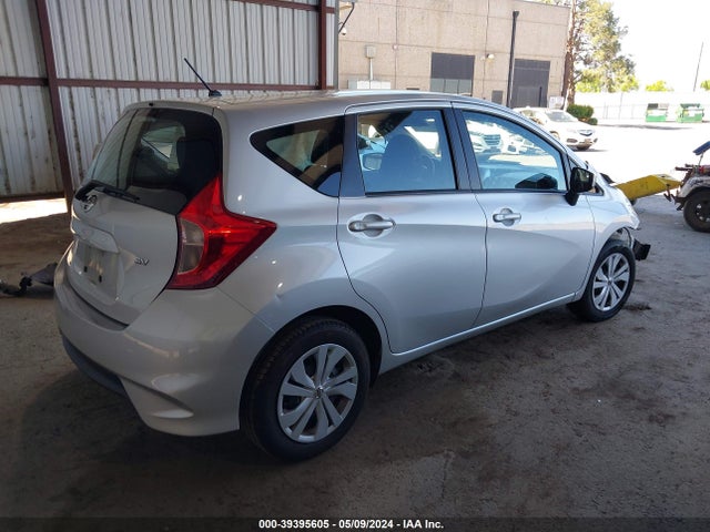 Nissan Versa Note Sv 2019 3N1CE2CP4KL357743 Image 4